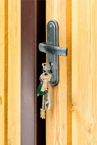 Door Locks and Locksmith Services